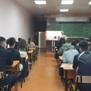В Кызылском транспортном техникуме состоялся мастер-класс «Письма Великой Победы»