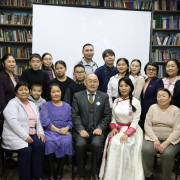 «Ночь искусств – 2025» в Национальной библиотеке Тувы: волшебство состоялось!