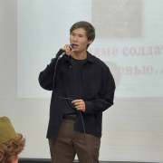 В преддверии Дня матери Национальная библиотека провела музыкальный вечер «К маме солдата с любовью»