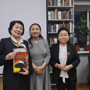 Завершился конкурс «Патриотизм в песнях и поэзии» в рамках книжного фестиваля «Читай, Тыва!». Завершился конкурс «Патриотизм в песнях и поэзии» в рамках книжного фестиваля «Читай, Тыва!».