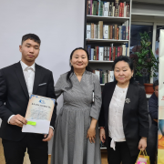 Завершился конкурс «Патриотизм в песнях и поэзии» в рамках книжного фестиваля «Читай, Тыва!». Завершился конкурс «Патриотизм в песнях и поэзии» в рамках книжного фестиваля «Читай, Тыва!».