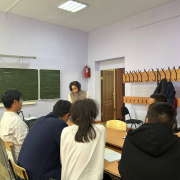 Сотрудники Национальной библиотеки встретились со студентами Кызылского техникума экономики и права