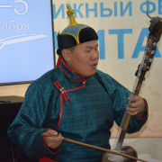 Книжный фестиваль-ярмарка «Читай, Тыва!»: открытие