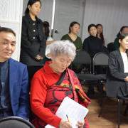 В Национальной библиотеке Тувы прошла встреча с молодым писателем Тумен-Байыром Монгушем в рамках фестиваля «Читай, Тыва!» В Национальной библиотеке Тувы прошла встреча с молодым писателем Тумен-Байыром Монгушем в рамках фестиваля «Читай, Тыва!»