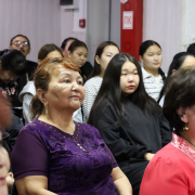 Чылгычы Чимит-Доржуевич Ондарның төрүттүнгенинден бээр 70 чыл оюнга тураскааткан сактыышкын - ужуражылга болуп эрткен Чылгычы Чимит-Доржуевич Ондарның төрүттүнгенинден бээр 70 чыл оюнга тураскааткан сактыышкын - ужуражылга болуп эрткен