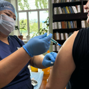 Сотрудники Национальной библиотеки Тувы прошли вакцинацию против гриппа