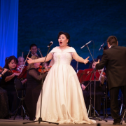 Эльвира Доржуевна Докулактың 60 харлаанынга