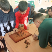 Тыва оюннарның бирээзи буга-шыдыраа