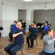 Сегодня в Национальной библиотеке начались утренние зарядки для сотрудников