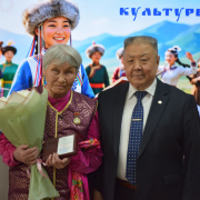 Заслуги библиотечных работников Тувы отметили наградами