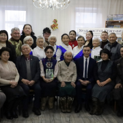 Меңги Ооржактың «Радион Маадыр-оолович Донгак: уран сөстүң күжү-биле» (төрүттүнгенинден бээр 50 харлаанынга) деп документалдыг монтаж хевиринге үндүрген номунуң таныштырылгазы болуп эрткен