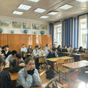 Специалист Национальной библиотеки провела поэтический стендап для школьников Специалист Национальной библиотеки провела поэтический стендап для школьников