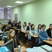 Студенты Кызылского транспортного техникума с помощью «Пушкинской карты» узнали, что алкоголизм – путь к деградации