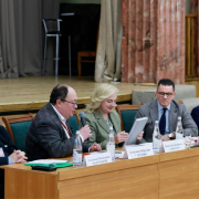 Радмила Оюн представляет Национальную библиотеку Тувы на всероссийской научно-практической конференции «Сохранение исторической памяти о Великой Отечественной войне: роль библиотек» в Москве