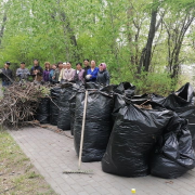 Сотрудники Пушкинской библиотеки сегодня приняли участие в субботнике в Национальном парке Тувы!