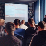 БИБЛИОТЕКАРЯМИ ПРОВЕДЕН ЛИТЕРАТУРНО-МУЗЫКАЛЬНЫЙ ВЕЧЕР «ПОБЕДНАЯ ВЕСНА 1945 ГОДА» ДЛЯ СТУДЕНТОВ ТЫВГУ