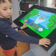 Ученики начальных классов Республиканской школы-интерната в выходные посетили универсальный читальный зал.