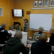 В СИЗО-1 УФСИН России по Туве прошла встреча подростков с военнослужащим 55-й отдельной мотострелковой бригады