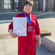 Главный библиограф Людмила Лагба получила грамоту и медаль в честь общероссийского дня библиотек