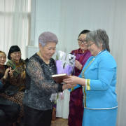 Ханы кажыыдалывысты илередип тур бис…